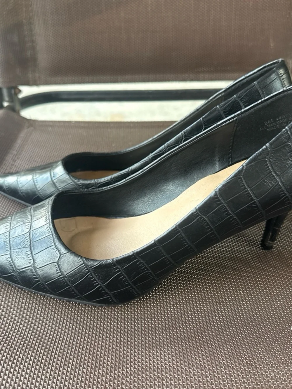 comfort Black Croc-Embossed Pointed Toe Flats - Slip-On